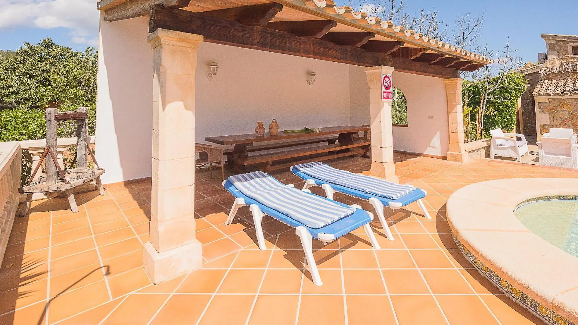 Villa Colonya Jaume-3 Bedrooms, Private Pool Near Pollensa
